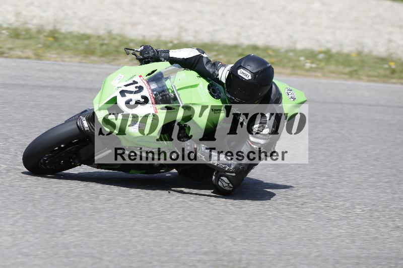 /10 20.04.2026  Pluess Moto Sport ADR/Freies Fahren/123